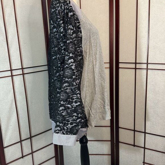 Lane Bryant grey and black lace overlay sleeves top 18/20 - Picture 2 of 9
